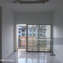 Apartment with balcony facing garden