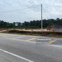 Prime frontage land for Rent