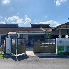 Single storey terrace for sale in bukit setongkol