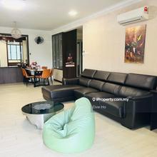 Nicely furnished unit facing taman desa