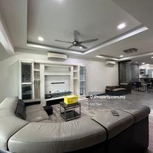 Extended till 2.5 Storey Superlink ! Photo shown as Actual Unit ! 