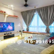 Tasteful design and well maintain Apartment in The Park