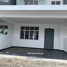 Desaru Tmn Sri Penawar brand new house double storey & partial furnish