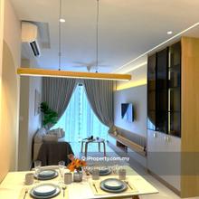 Great community, near to restaurants, shops, schools and major highway