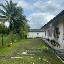 End lot unit, call for negotiable. 