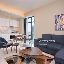 Tribeca Urban Oasis with Modern Design