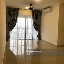 Nice 4 bedrooms unit! Many units on hand for you to compare!