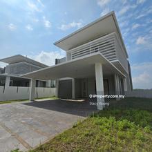 Super cheap brand new freehold bungalow