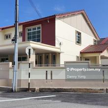 Terrace house for Sale