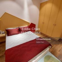Luxury Condominium, Branded Developer, Walking distance LRT & Shopping