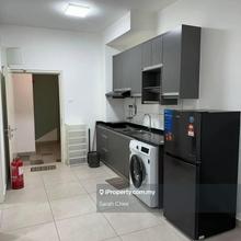 Cozy unit welcome for viewing