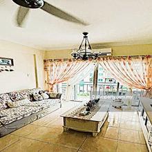 High Quality Furniture and Fully Renovated