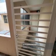 Pangsapuri Tama Emas Teluk Kumbar Freehold Fully Reno