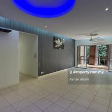 Well Maintained Corner Unit, Strata Ready. 