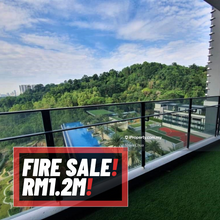 Fire Sales Forest View Unit! Free Spa & Loan Legal Fees!