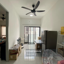 Walking distance to eateries area and lotuss hypermarket 