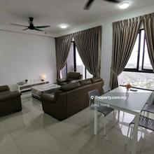 M Vista, fully furnished & fully renovated come with 3 carparks