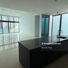 Fully-furnished spacious units equipped with High-end appliances