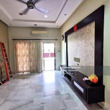Semi-D house for Rent