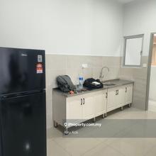 Limited unit come with fridge n washer 
