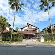 2 storey Bungalow for Sale good location