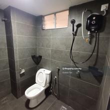 Seri alam Apartment For rent