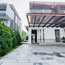 Semi-D house for Sale