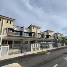 Brand New Basic 2-Sty Terrace & Original Condition