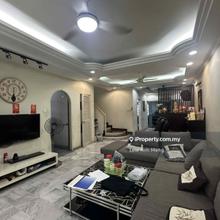 Freehold & Renovated / 2.5sty Sri Damansara Sd 7