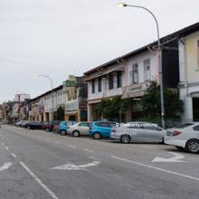 Jln Rahmat  Batu Pahat. Shop for sale