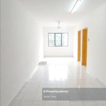 Flora Damansara Apartment, Damansara Perdana