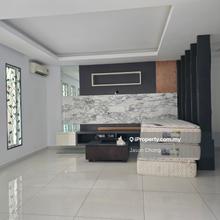 Move In Condition 2.5 storey at Bkt Tinggi 2, A good place for family