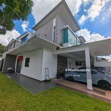 Corner Lot Terrace House