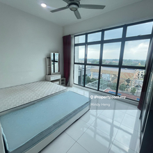 Sky loft @ bukit indah 3 bedrooms unit for sale