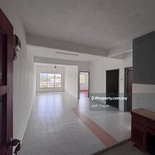 Flat Cheras 3 Bilik; 2 Bilik Air for Sale, Size Besar 936sq ft