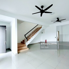 Facing open, 2 Storey Serenia Amani, Serenia City, Kota Warisan