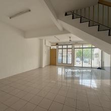 Taman Puncak Jalil for Rent