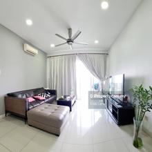 Super Cheap freehold below market value
