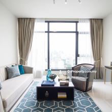 5 Mins walk to Shopping Paradise