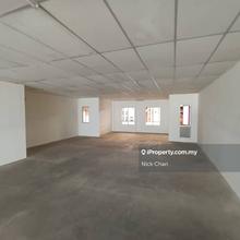 Second Floor Unit (with Lift)
