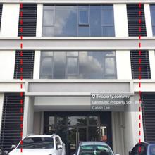 3 Storeys Shop, Can Install Lift