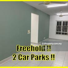 Freehold With Strata Title!! 2 Car Parks!! Mid Floor!!
