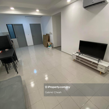 Fully furnished unit, move in anytime!