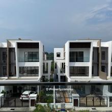 2.5-Storey Super Flex Terrace House @Abadi Heights-Veria for Sale