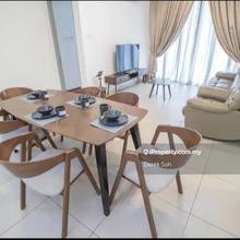 Fully Furnished KL Gateway Premium Residence for Sale