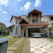 Semi-D Bungalow for Sale @ Bukit Jelutong 