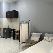 New aircond , new waching machine , newly re-painted