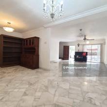Limited Unit, Good Condition, 20x70, Freehold, Negotiable Price