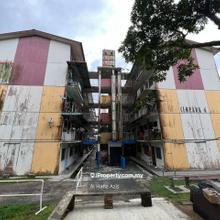 Nice Environment Flat at Taman Cempaka Tampoi