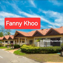 Nexus pool villa semi-d/Seaview/Private gated
